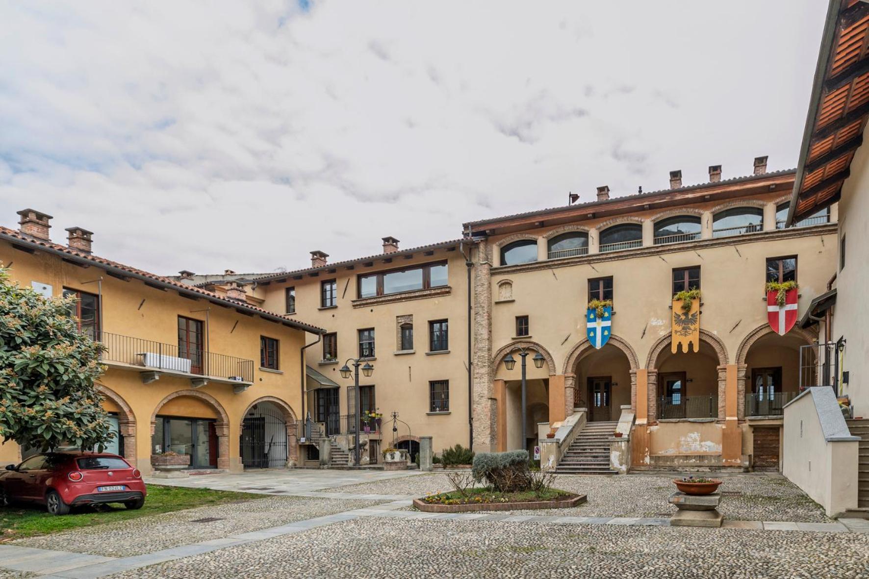 Appartamento Palazzo Dei Duchi 아비글리아나 외부 사진